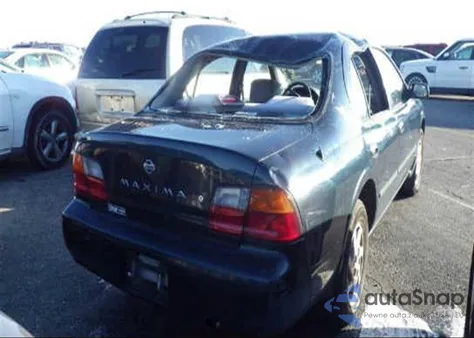 1995 Nissan Maxima Gle/Gxe/Se z USA, uszkodzony, nr VIN JN1CA21D1ST062745